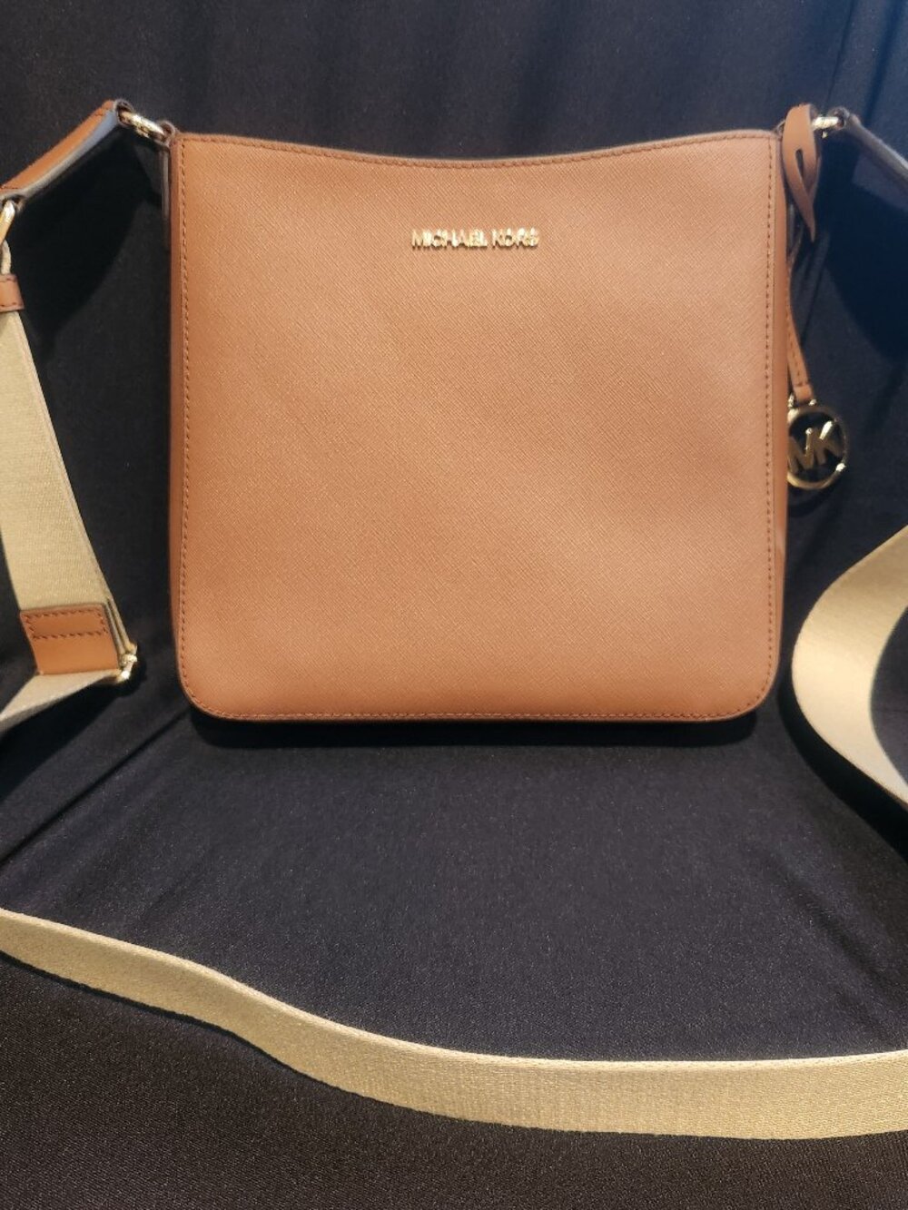 NWT Michael Kors Small Messenger Bag